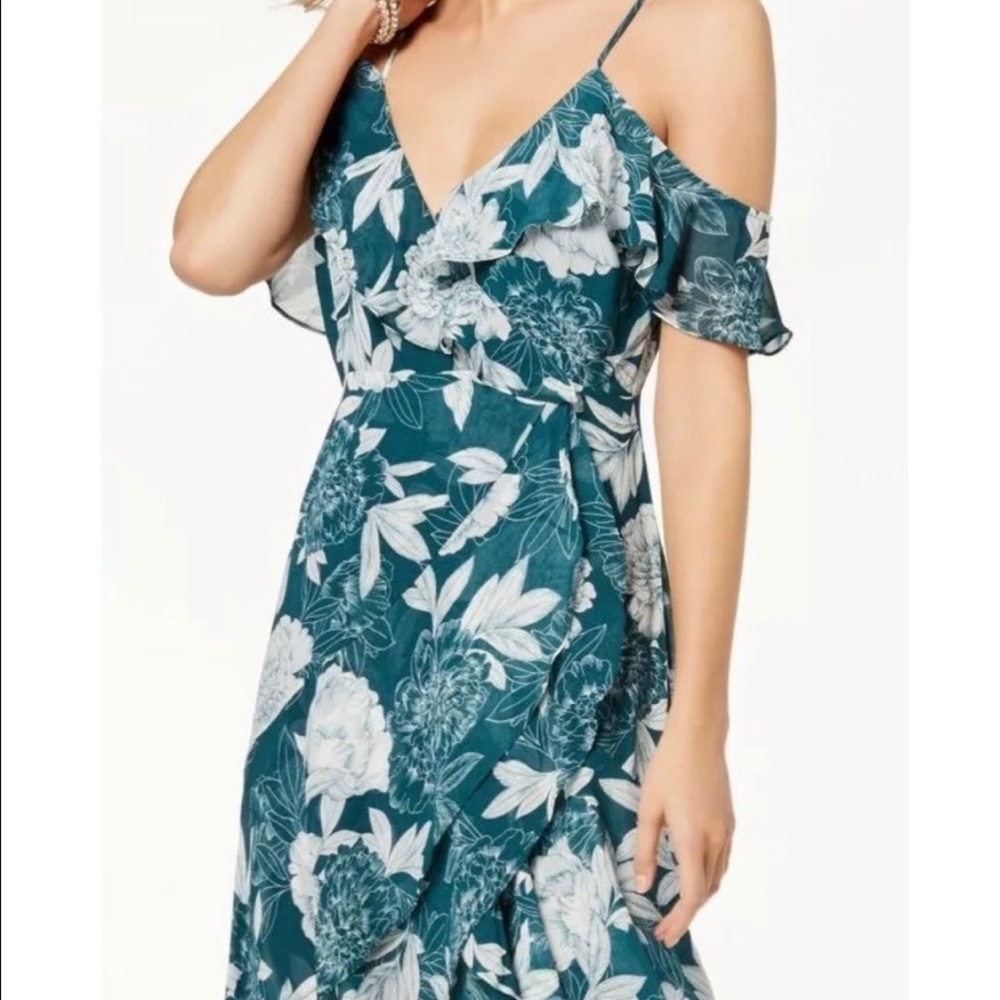 Bardot cold shoulder dress xs